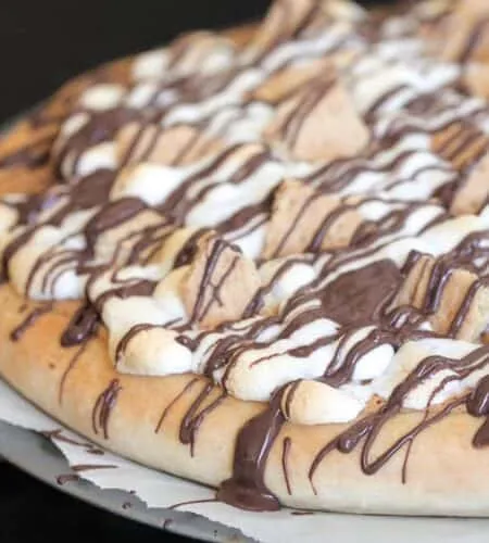 Peanut Butter S'Mores Pizza